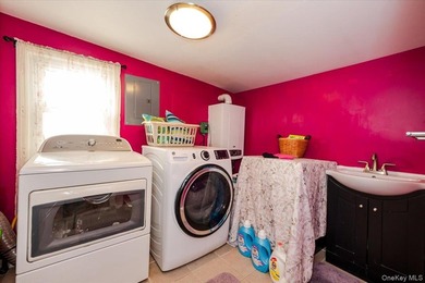 Come see this Adorable, Renovated Ranch in the West End of Long - photo 13