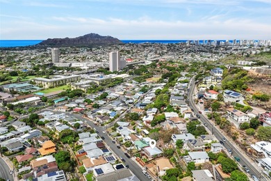 IMPROVED PRICE!! Perched on the ridge above Kahala on a quiet - photo 23