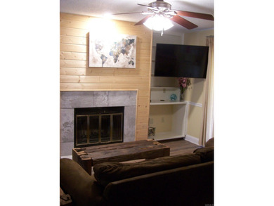Great nightly rental...Priced to sell..gated and secure...Key - photo 25