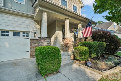 Welcome to this beautifully updated 5-bedroom, 4-bathroom home - photo 2