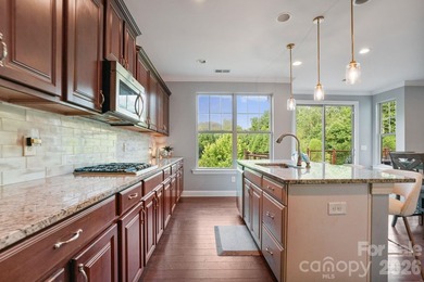 Welcome to this beautifully updated 5-bedroom, 4-bathroom home - photo 6