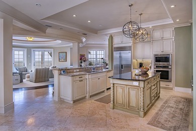 Premier Oceanfront Penthouse in Vero Beach with private entry - photo 6