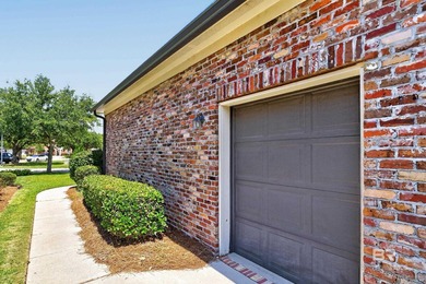 Fairway and water views complement this 2,358-square-foot brick - photo 6