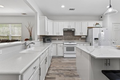 Welcome to 124 Honesty Lane, where breathtaking lagoon views - photo 18