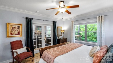 Charming and Spacious, 3 Bed/3 Bath Craftsman Home in Beautiful - photo 19