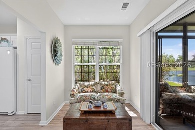Welcome to 124 Honesty Lane, where breathtaking lagoon views - photo 30