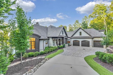 Former Dillard-Jones Show Home | A Masterpiece of Lakeside - photo 2