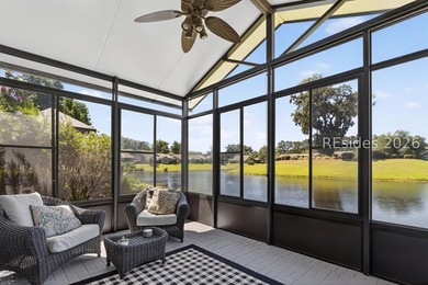 Welcome to 124 Honesty Lane, where breathtaking lagoon views - photo 32