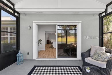 Welcome to 124 Honesty Lane, where breathtaking lagoon views - photo 34