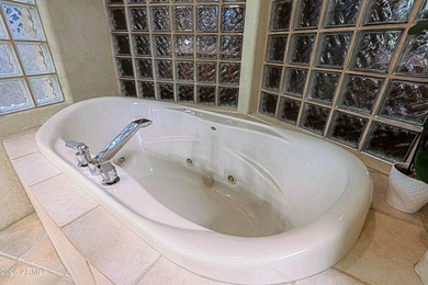 A Boulders beauty! Large entertainer's dream backyard with open - photo 41
