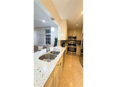 Marine Park/Flatland Location. Beautiful 2 bedroom co-op in