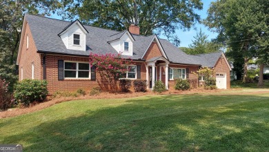 Lake Lanier Home Sale Pending in Gainesville Georgia