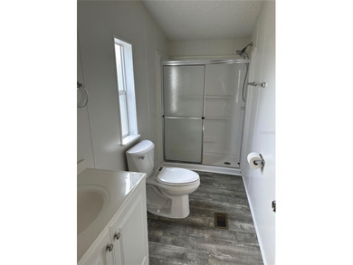 Discover the perfect blend of comfort, privacy, and true Florida - photo 13