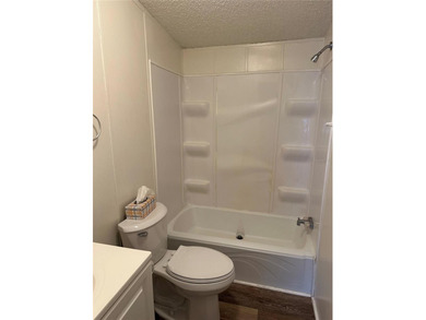 Discover the perfect blend of comfort, privacy, and true Florida - photo 16