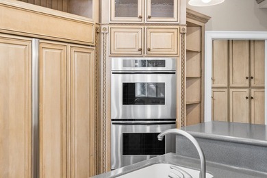 Luxury Living on Lake Chatuge in Heather's Cove! Experience the - photo 17