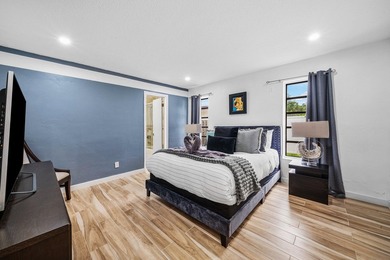 One of the most unique homes in The Cove. This custom-built - photo 20