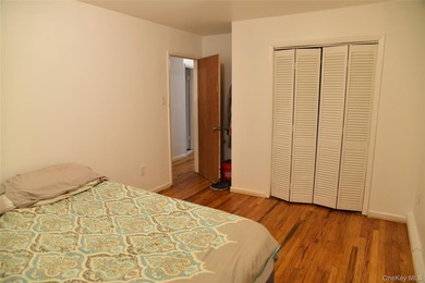 Baychester Area Updated 2 Family Brick attached Home with a - photo 21