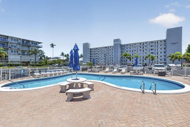 Wake up to panoramic Intracoastal and ocean views from this - photo 24