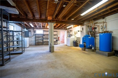 A special opportunity in Westover Farms! Built for and - photo 25