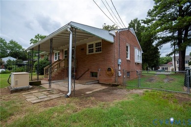 A special opportunity in Westover Farms! Built for and - photo 27