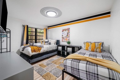 One of the most unique homes in The Cove. This custom-built - photo 28