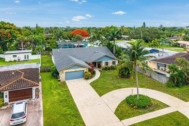 One of the most unique homes in The Cove. This custom-built - photo 34