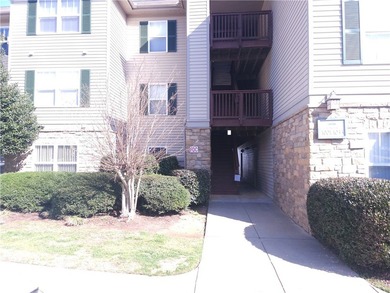 Welcome to 1023 Harts Cove Way, a well-maintained and - photo 2