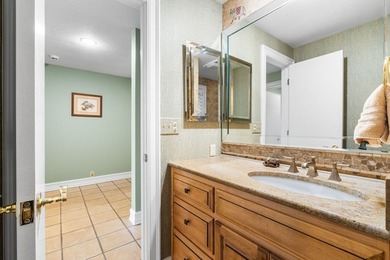 Luxury Living on Lake Chatuge in Heather's Cove! Experience the - photo 46