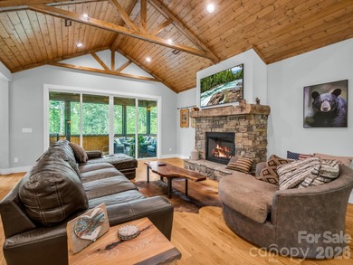 Welcome home to your Waterfront 3-bedroom, 3 bath retreat on - photo 4