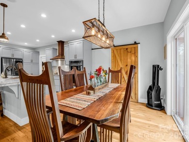 Welcome home to your Waterfront 3-bedroom, 3 bath retreat on - photo 8