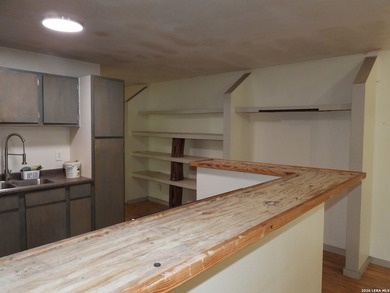 Handyman special with strong upside. Interior needs paint, new - photo 11