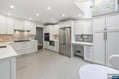 Welcome to this mint turn key townhome at Oak Trail, one of - photo 12