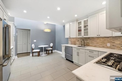 Welcome to this mint turn key townhome at Oak Trail, one of - photo 13