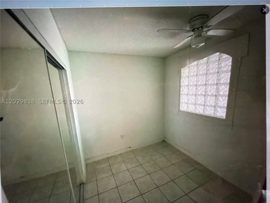 NVESTMENT PRICED TO SELL!!! This beautiful 1/1 + DEN has - photo 15