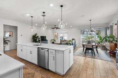 Don't miss this absolutely stunning nearly new 3 Bedroom plus - photo 19