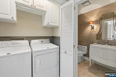 Welcome to this mint turn key townhome at Oak Trail, one of - photo 29