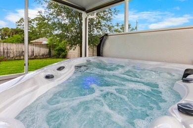 Don't miss this absolutely stunning nearly new 3 Bedroom plus - photo 44