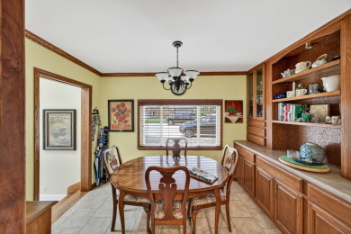 EXPERIENCE ELEVATED LAKESIDE LIVING ON EAGLE LAKE! - photo 18