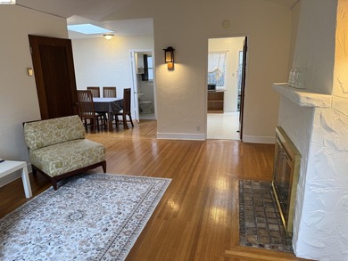 Romantic Spanish Revival Courtyard Condo/Townhouse on one level - photo 11