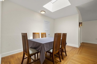 Romantic Spanish Revival Courtyard Condo/Townhouse on one level - photo 19