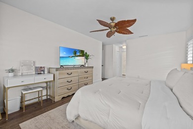 Experience modern South Florida living in this beautifully - photo 20