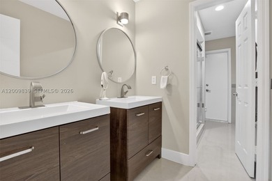 Step into a beautifully remodeled Hollywood estate where style - photo 28