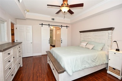 Welcome to your dream home! This stunning 3 bedroom, 2 bathroom - photo 30