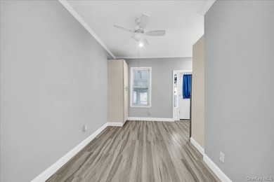 Well-maintained two-family home in the desirable Throggs Neck - photo 5