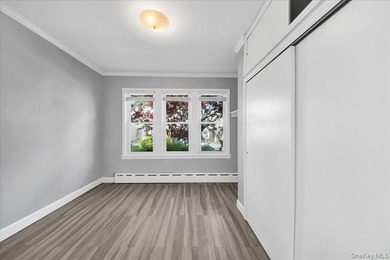 Well-maintained two-family home in the desirable Throggs Neck - photo 8