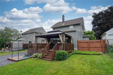 Welcome to the pride and joy of the neighborhood! This stunning - photo 42