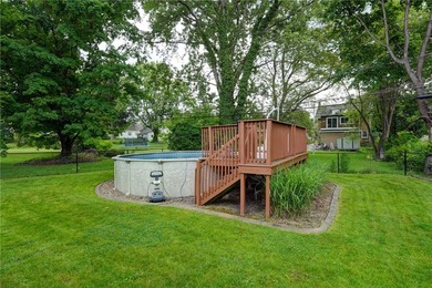 Welcome to the pride and joy of the neighborhood! This stunning - photo 43