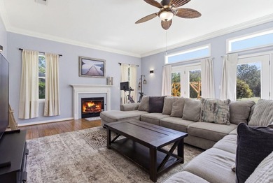 Motivated Seller, bring your offer! Don't miss this incredible - photo 7