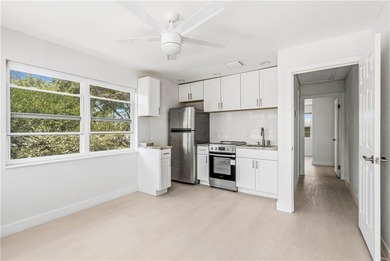 Irreplaceable beachside asset just 1 block from the Atlantic - photo 10