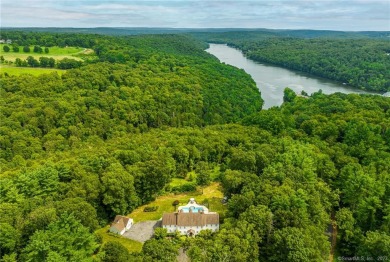 Lake Lillinonah Home For Sale in Bridgewater Connecticut
